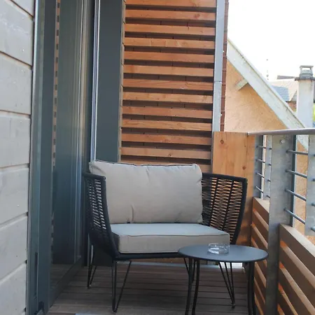 Pause Grand Air - Balcon - Pkg - Coeur Historique דירה סרלה-לה קנדה